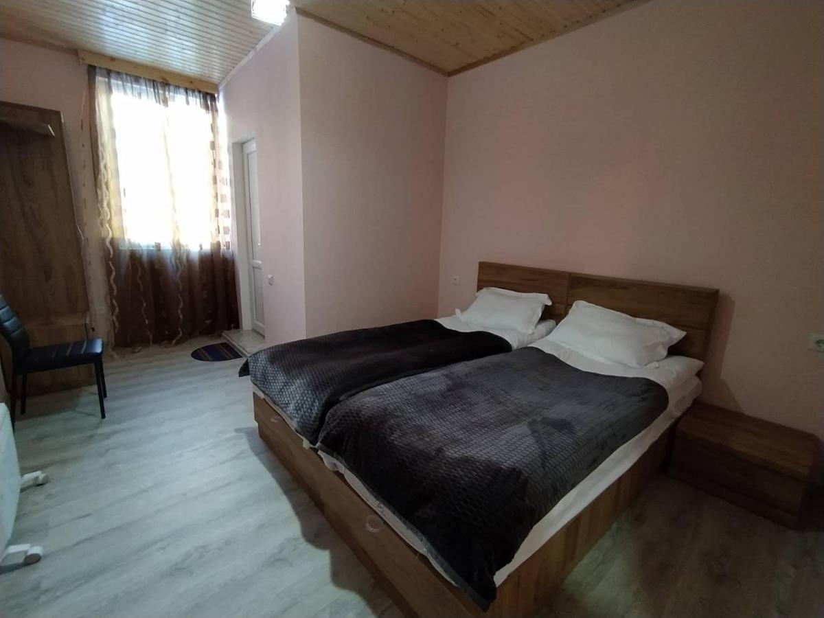 Tetne Qor Guesthouse Mestia Exterior photo